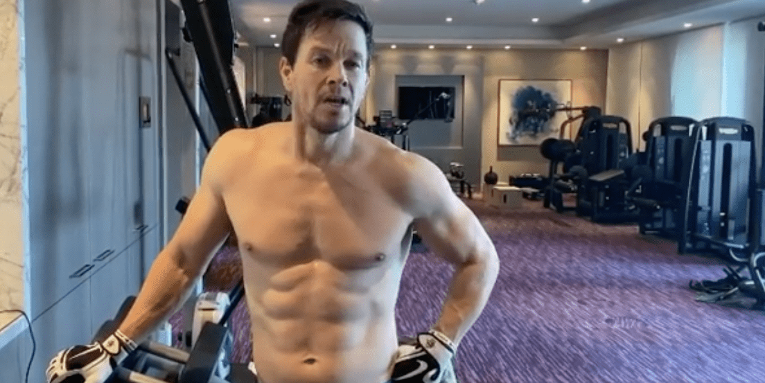 Mark Wahlberg Responde A Tom Holland Con Este Brutal Vídeo De Su Entrenamiento 5708