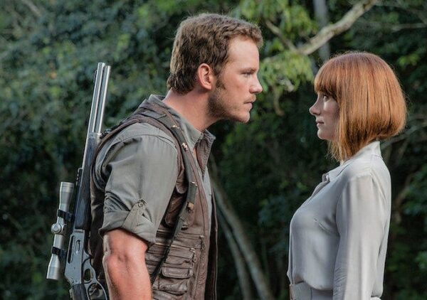 Chris Pratt Y Bryce Dallas Howard Recrean Una De Las Escenas M S Emblem Ticas De Jurassic Park