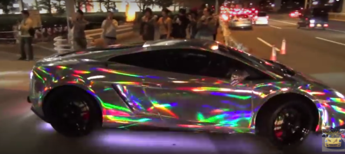 Este Lamborghini tiene una de las pinturas más alucinantes que jamás hayas  visto (Vídeo) -