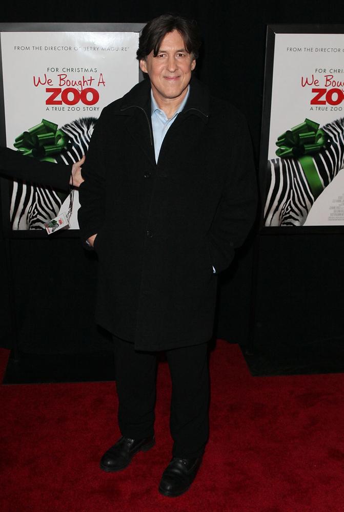 cameron-crowe-premiere-we-bought-a-zoo-03