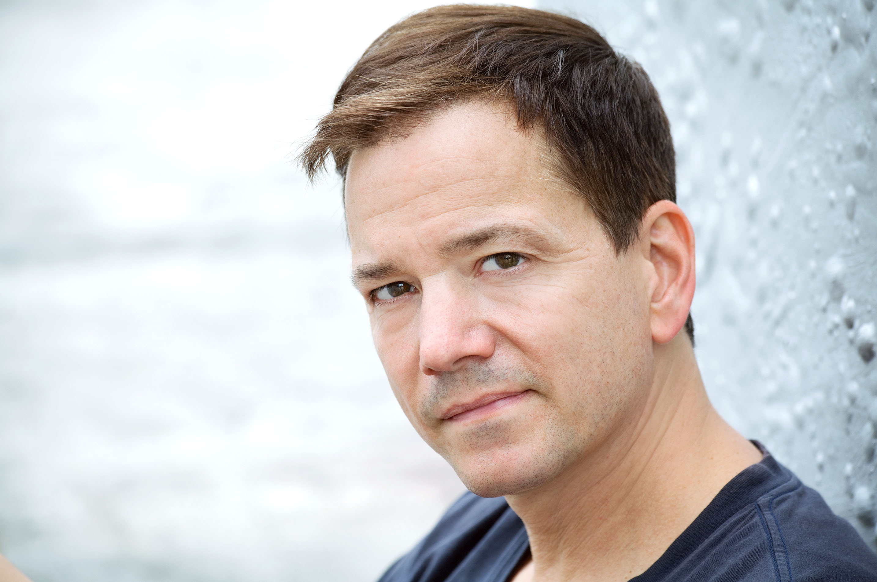 Next photo of Frank Whaley