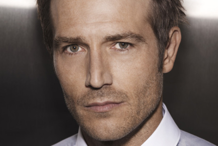 Michael Vartan on bates motel