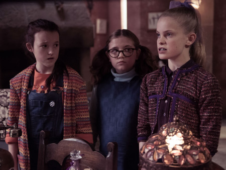 netflix-canada-july-the-worst-witch-s1