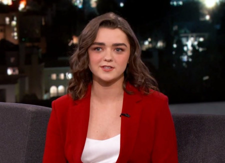 maisie-williams-weighs-in-on-multiple-endings-rumor-of-game-of-thrones