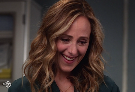 greys-anatomy-season-14-best-moments-kim-raver1